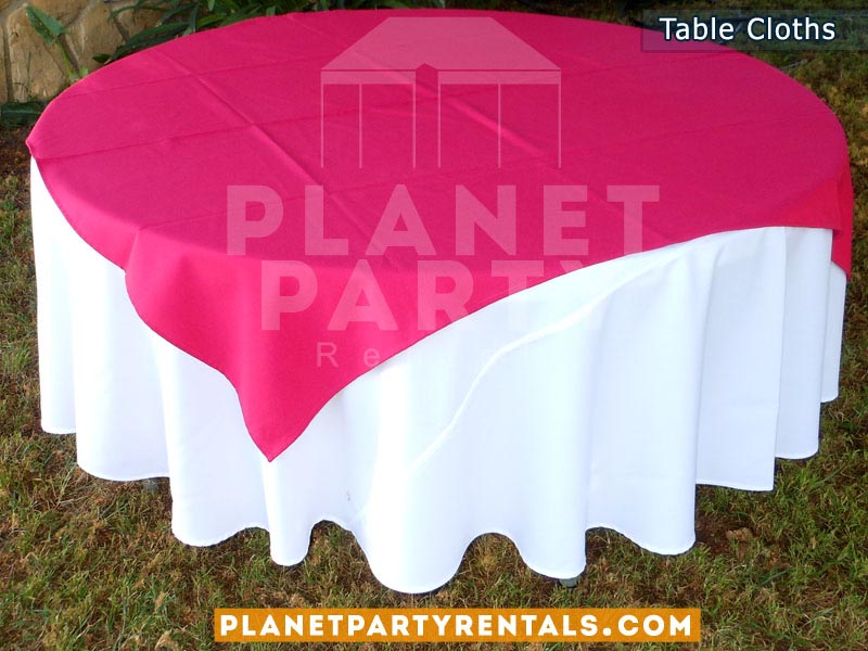 Round Table with White Table Cloth and Fuchsia BlueOverlay/Runner